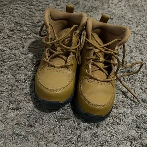 Boys Nike boots